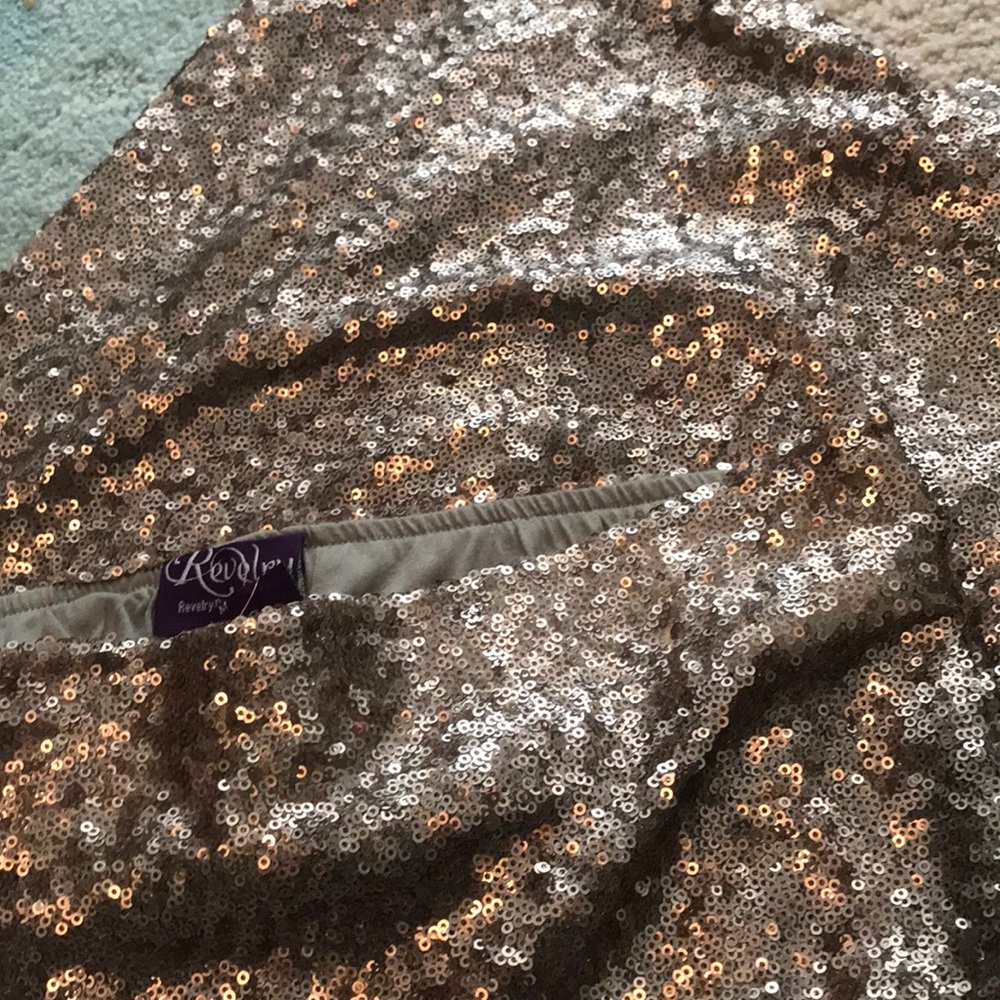 NYE gold sparkly skirt